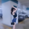 白皙美腿配上絲襪超級吸睛