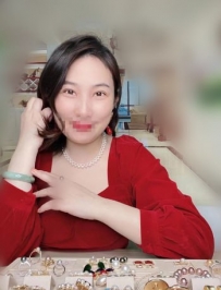 熟女也有美腿 沒生過孩子 保養的非常好