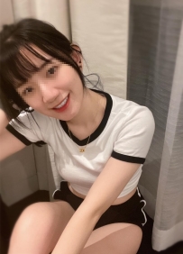 新妹初兼 超可愛的臉蛋  青春肉體  粉紅色系的奶頭