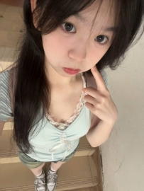 甜美長腿正妹  粉嫩緊實 很健談 帶套做 不帶吹 輕功很好