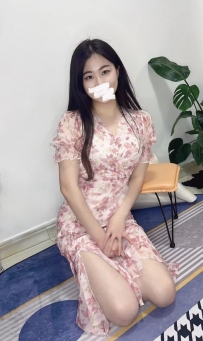 沒生過小孩 挺拔的雙峰超級誘惑  無套口交技術一流