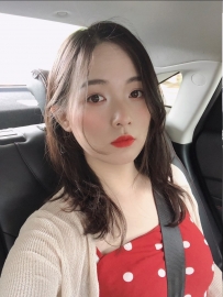 臉蛋漂亮有氣質 美腿辣妹  超有女友感 賴eh22g